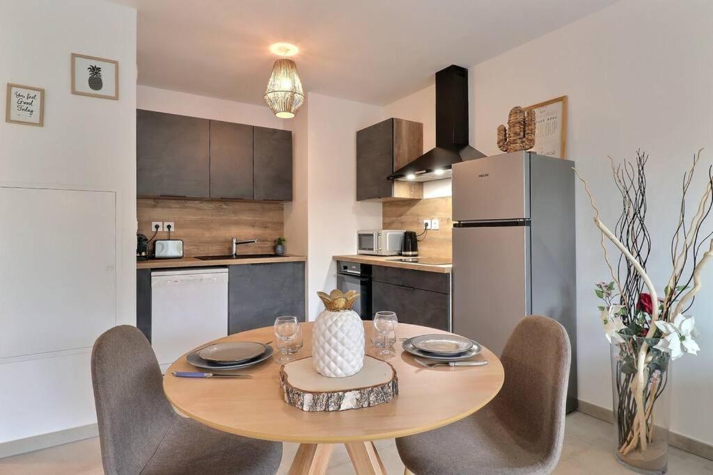 Appartement Moderne - Terrasse - Piscine - Parking Ventabren المظهر الخارجي الصورة